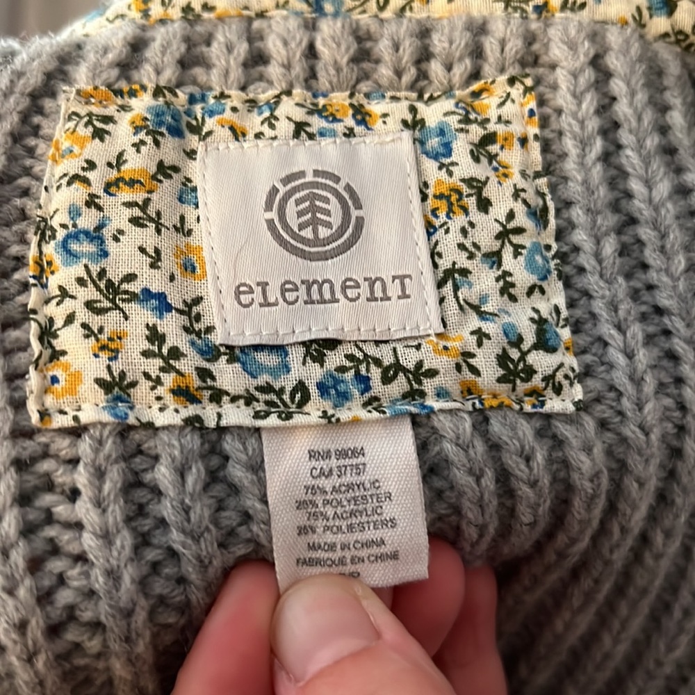 Element Cardigan - Picture 3 of 3